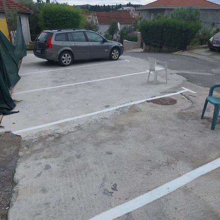 Petkovic Apartmani 1 Tivat Bagian luar foto