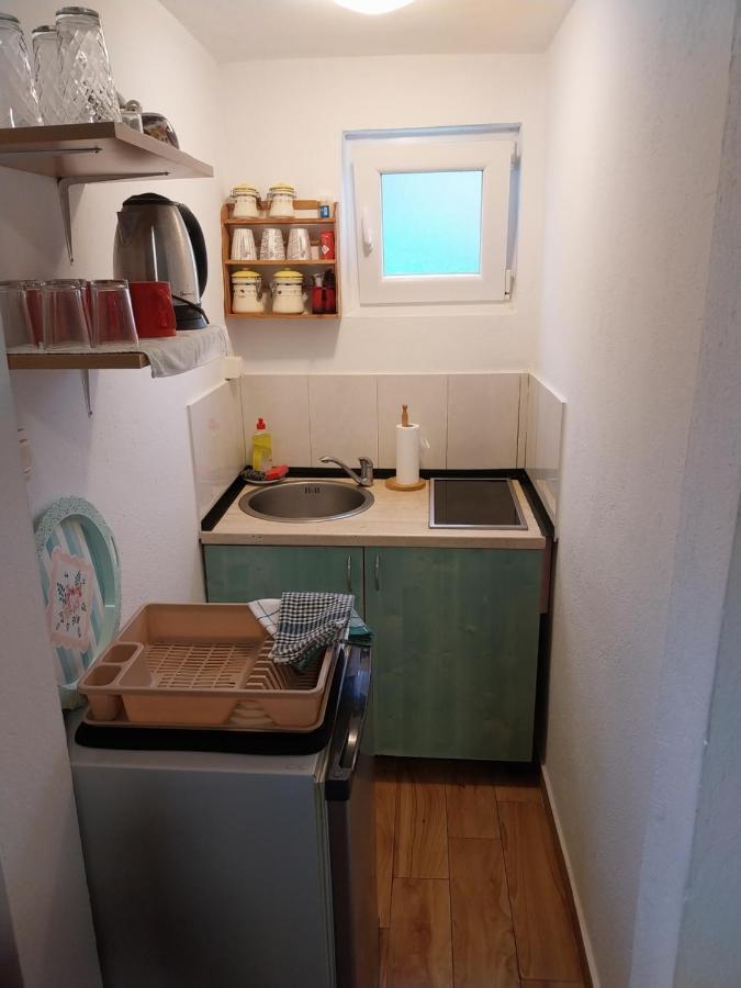 Petkovic Apartmani 1 Tivat Bagian luar foto