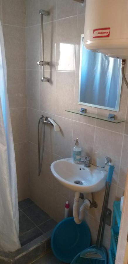 Petkovic Apartmani 1 Tivat Bagian luar foto